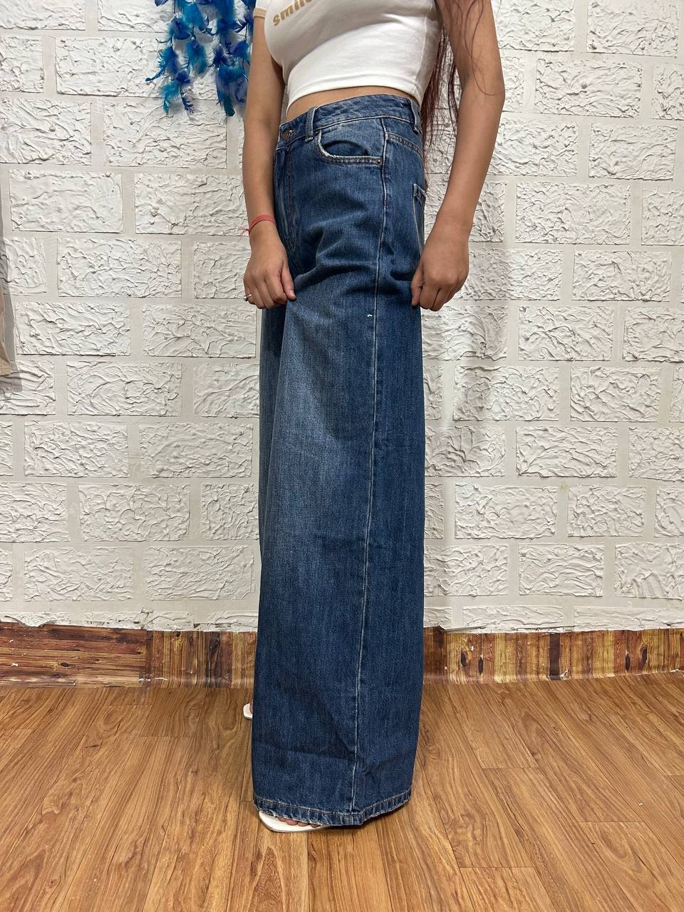DENIM JEANS