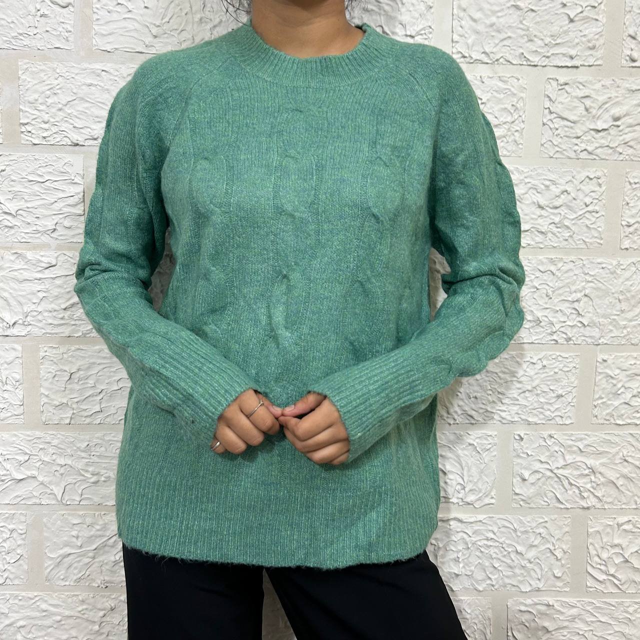 SWEATER