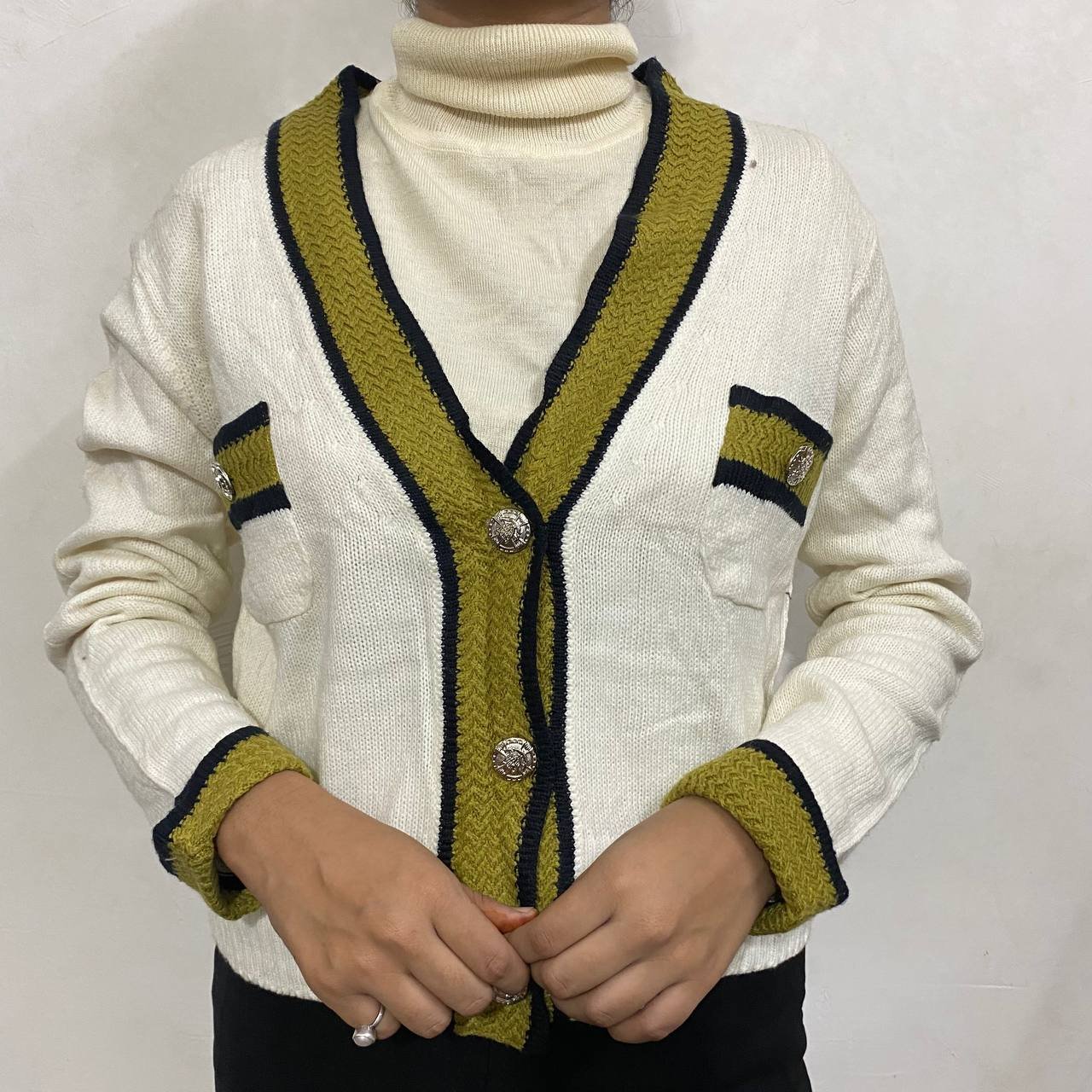 SWEATER