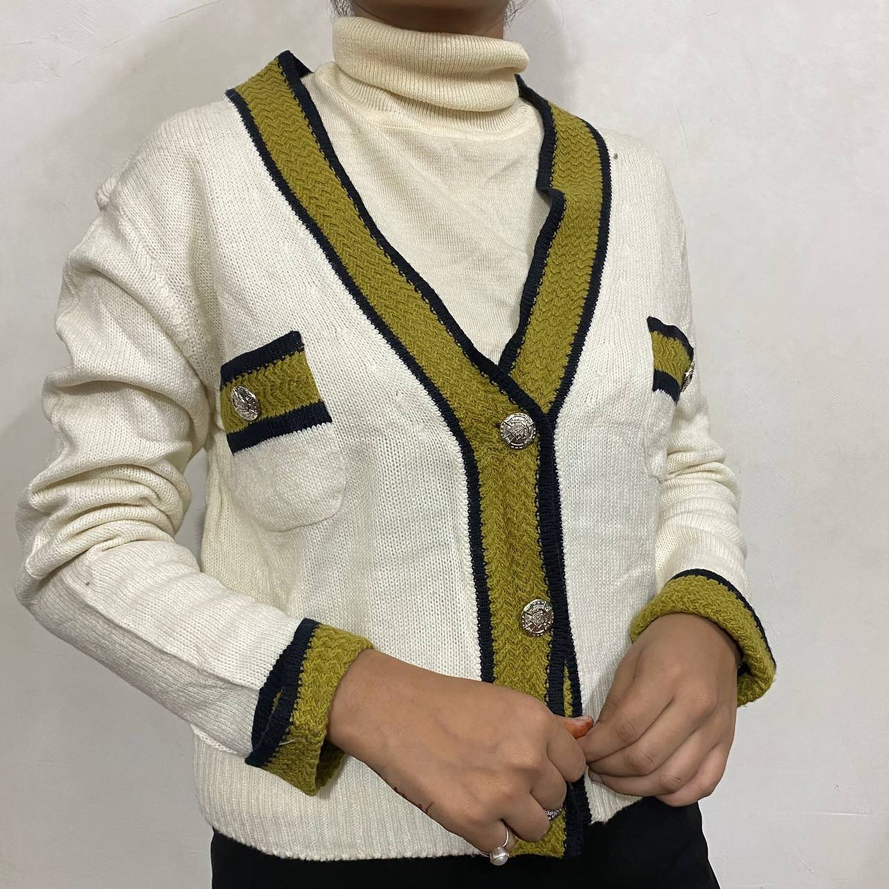 SWEATER