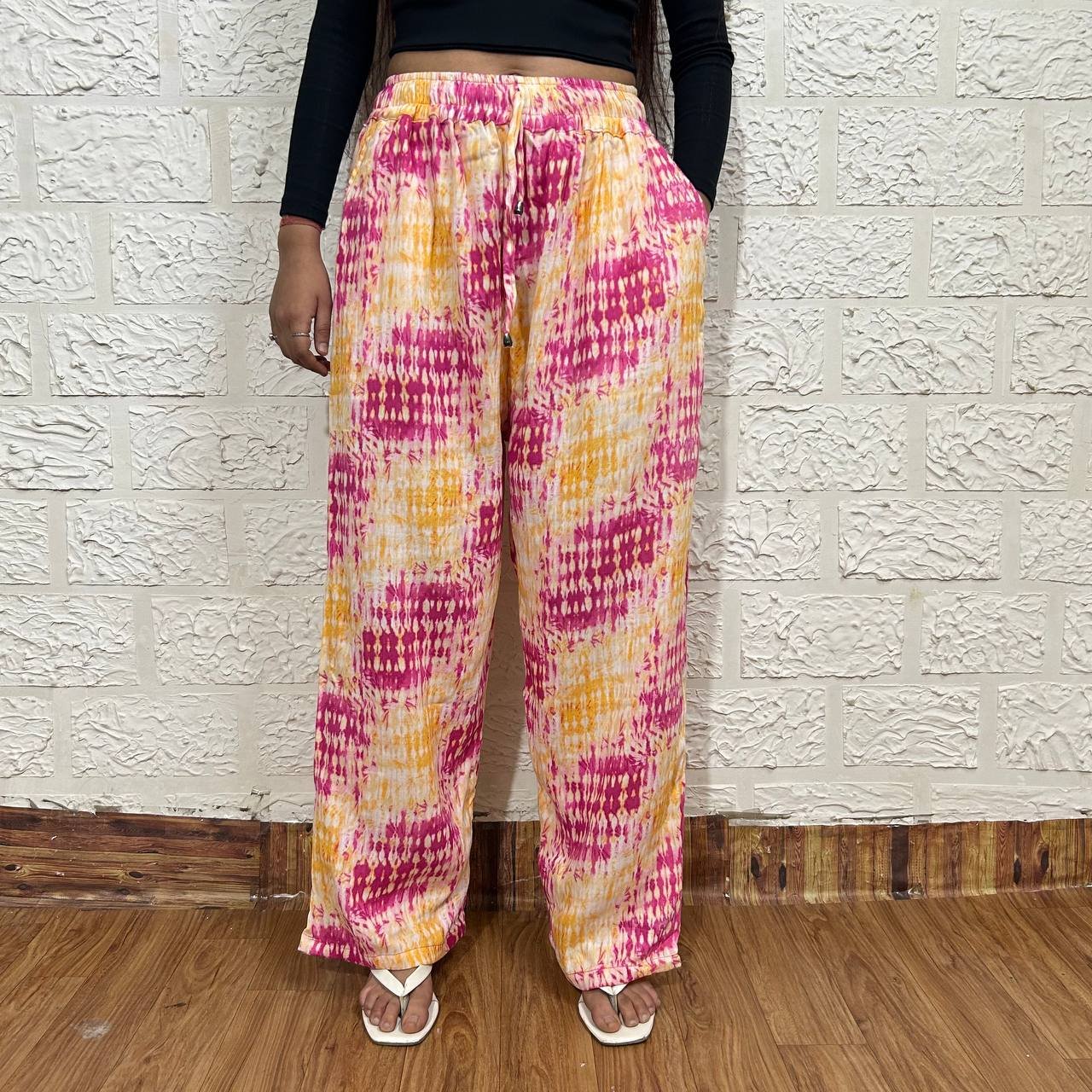 LINEN PANTS