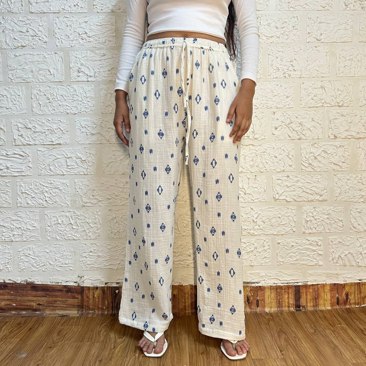 LINEN PANTS