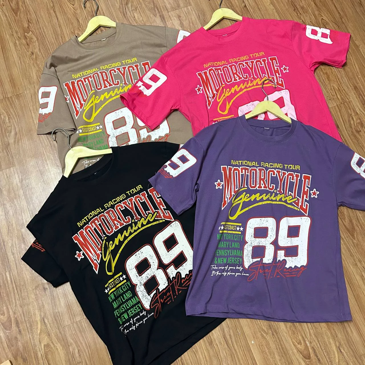 OVERSIZED GRAPHIC TEES