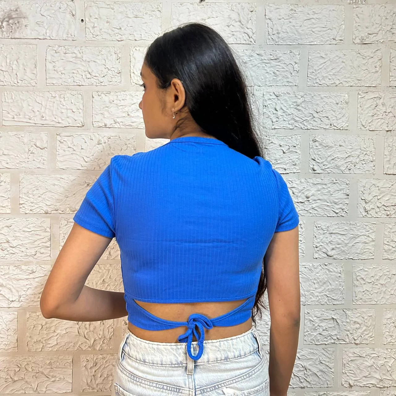 BACK KNOTTED TOP