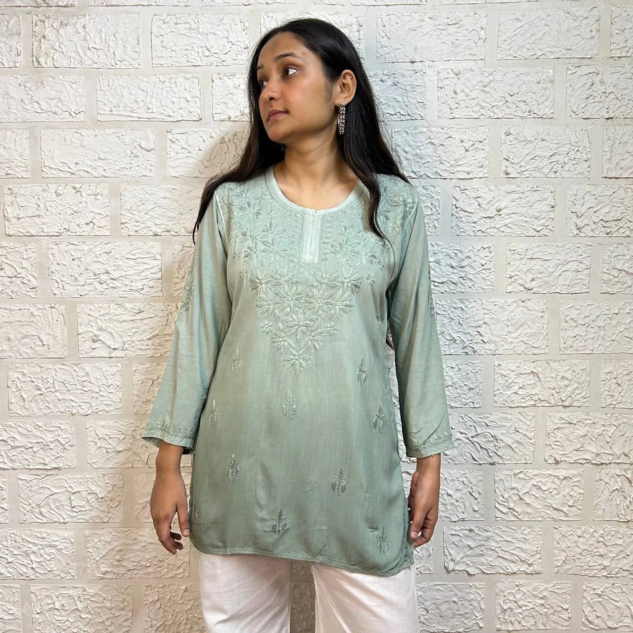 OMBRE SHORT CHIKANKARI KURTI