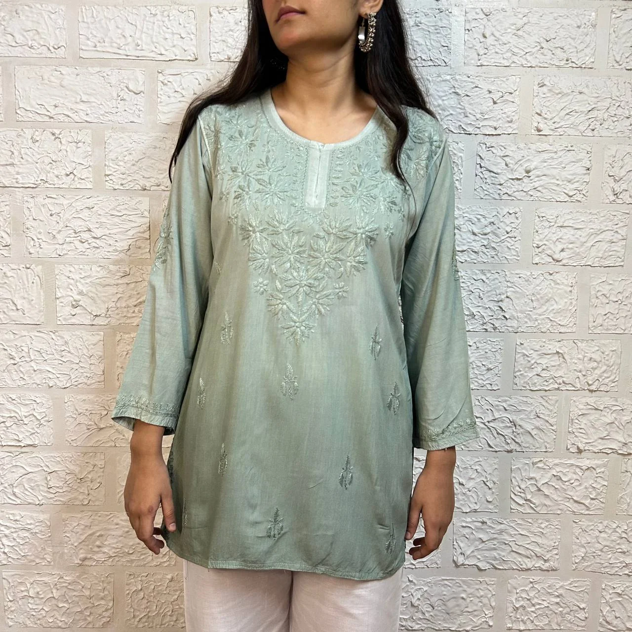 OMBRE SHORT CHIKANKARI KURTI
