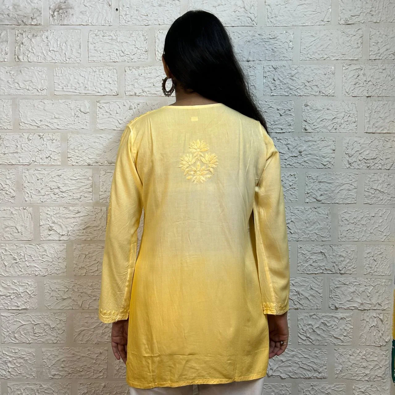 OMBRE SHORT CHIKANKARI KURTI