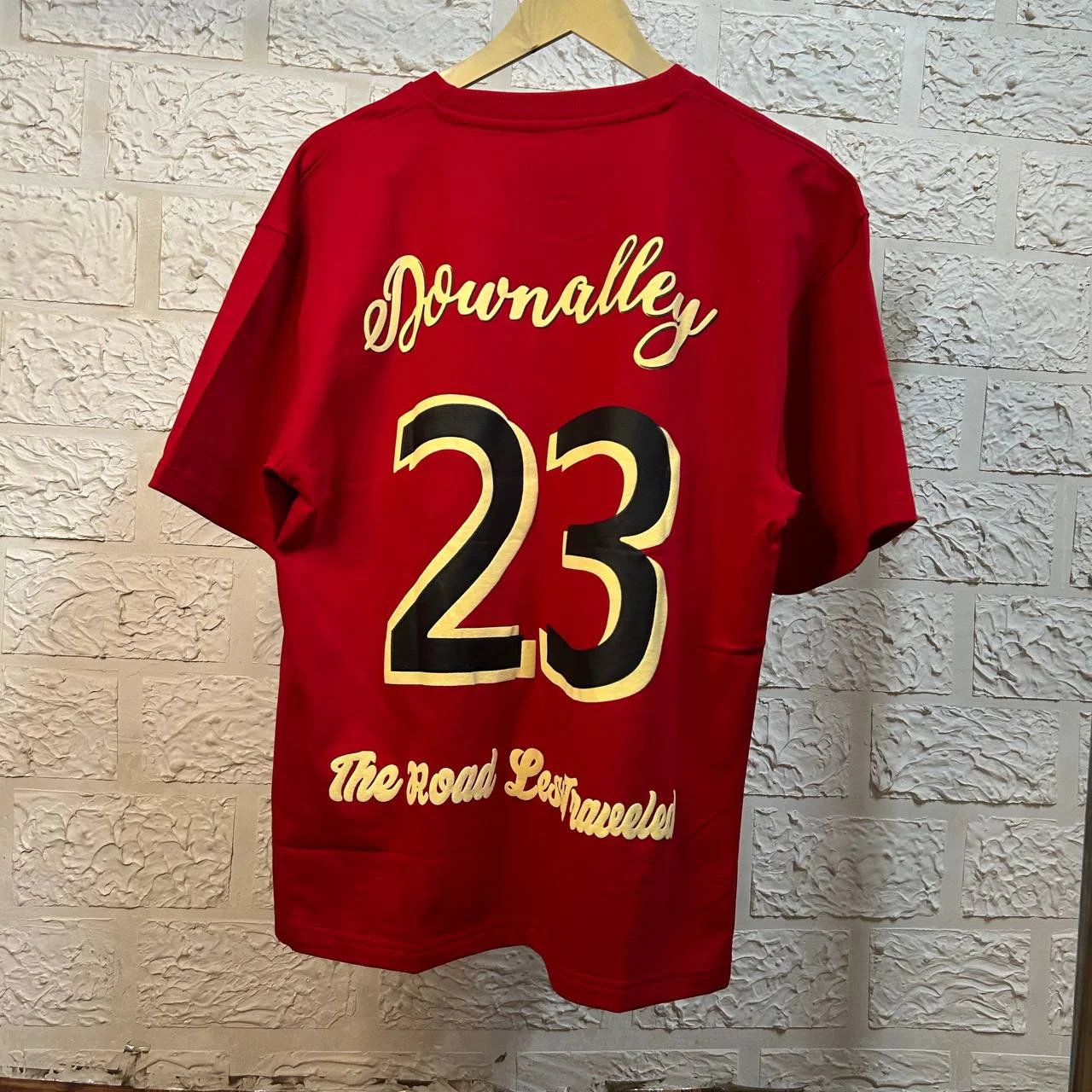 OVERSIZED GRAPHIC TEES